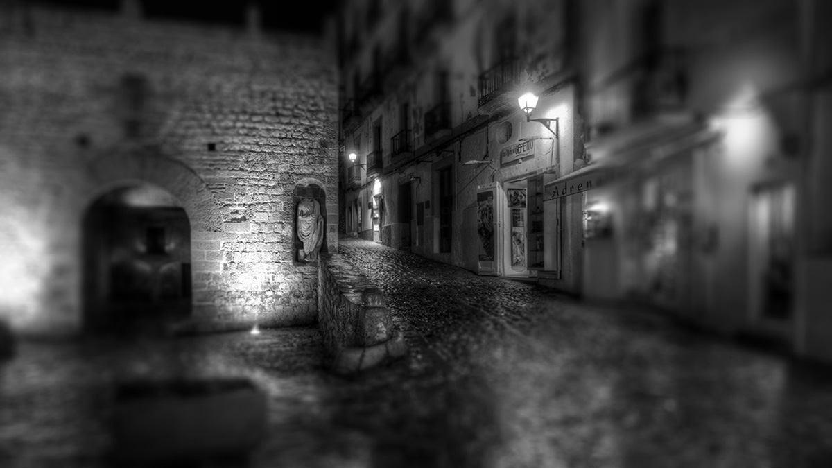 Italian Shopping Alley